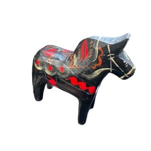 Authentic Swedish Dalla horse Handcrafted authentic hand, painted 4 inches